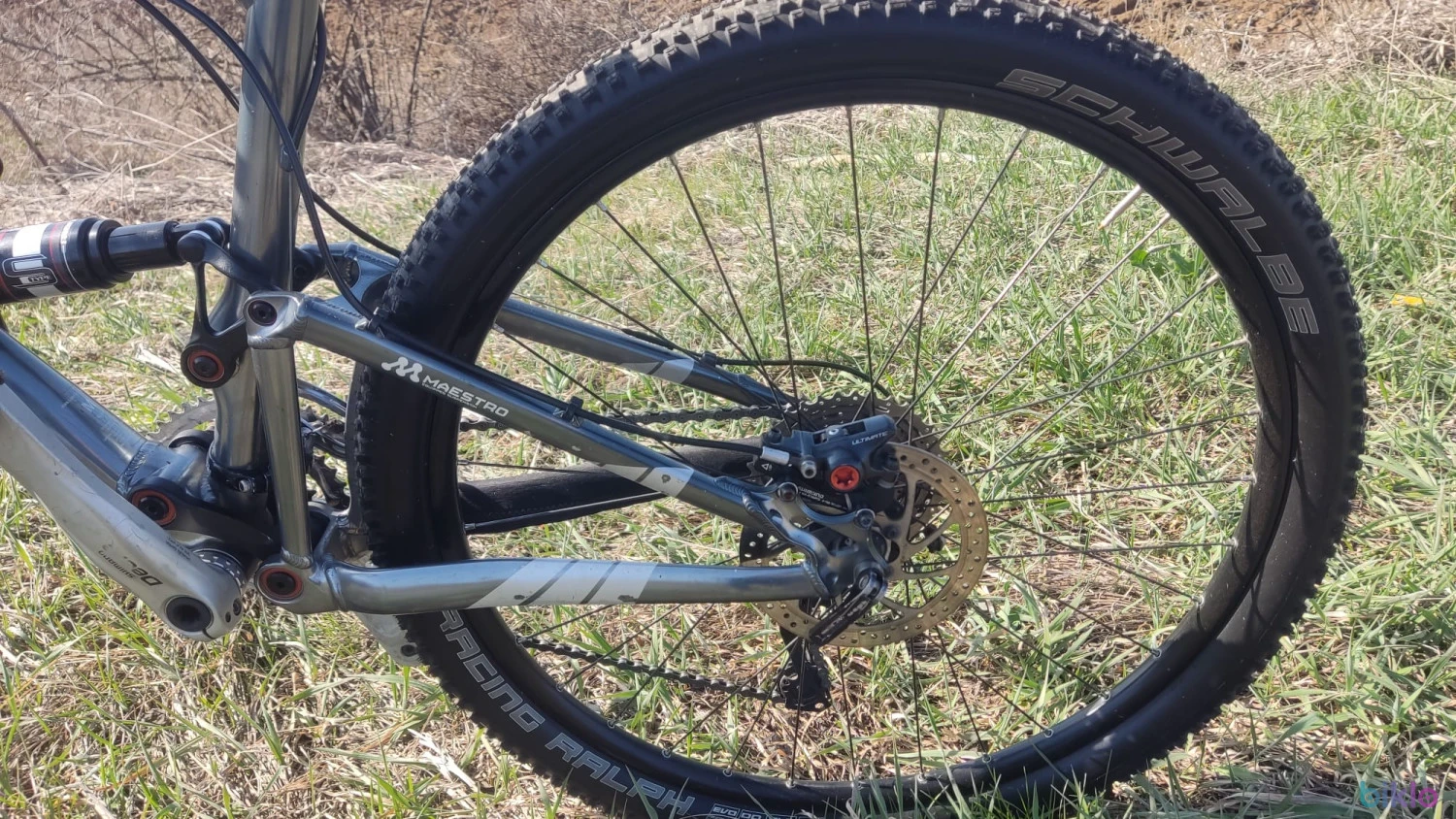 8. Giant Anthem 3 Full Suspension 26"