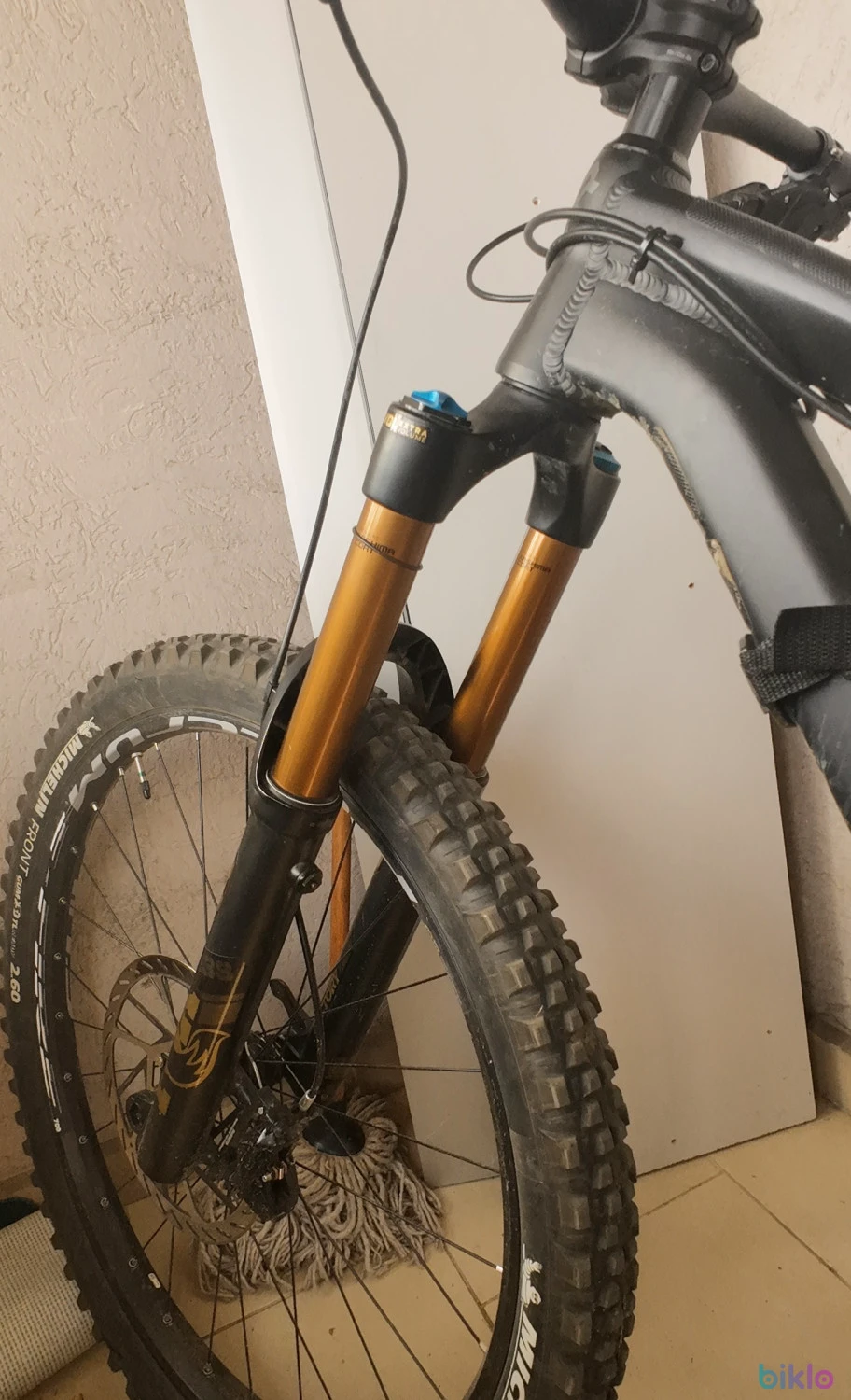 3. Vand/Schimb Fox 38 Kashima 170mm Grip 2