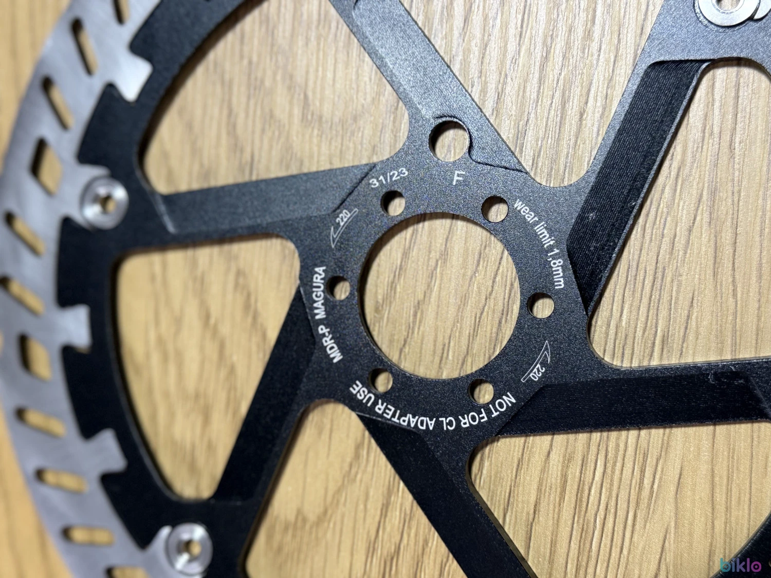 2. Vând discuri magura MDR-P 220mm