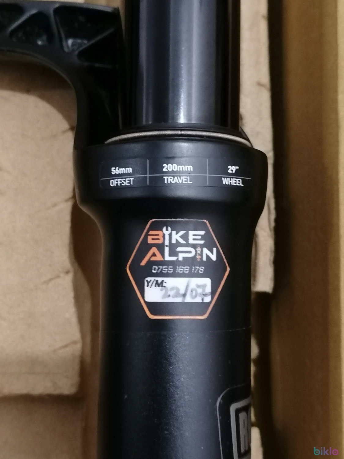 10. Rockshox boxxer 29