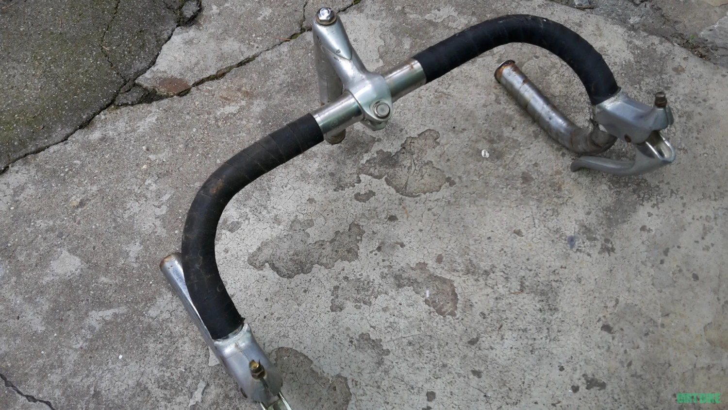 1. Ghidon cursiera vintage anii 60 pipa.potence AVA Gitane-Mercier-Peugeot