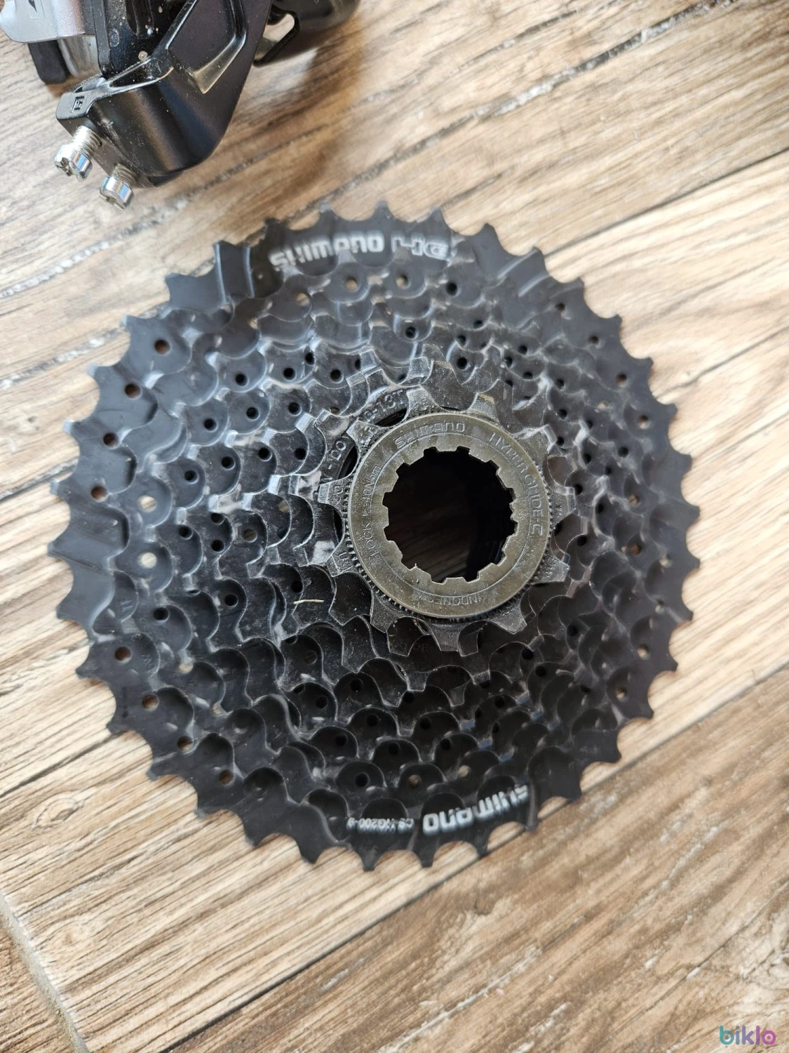 4. Transmisie integrala Shimano Alivio 2x9