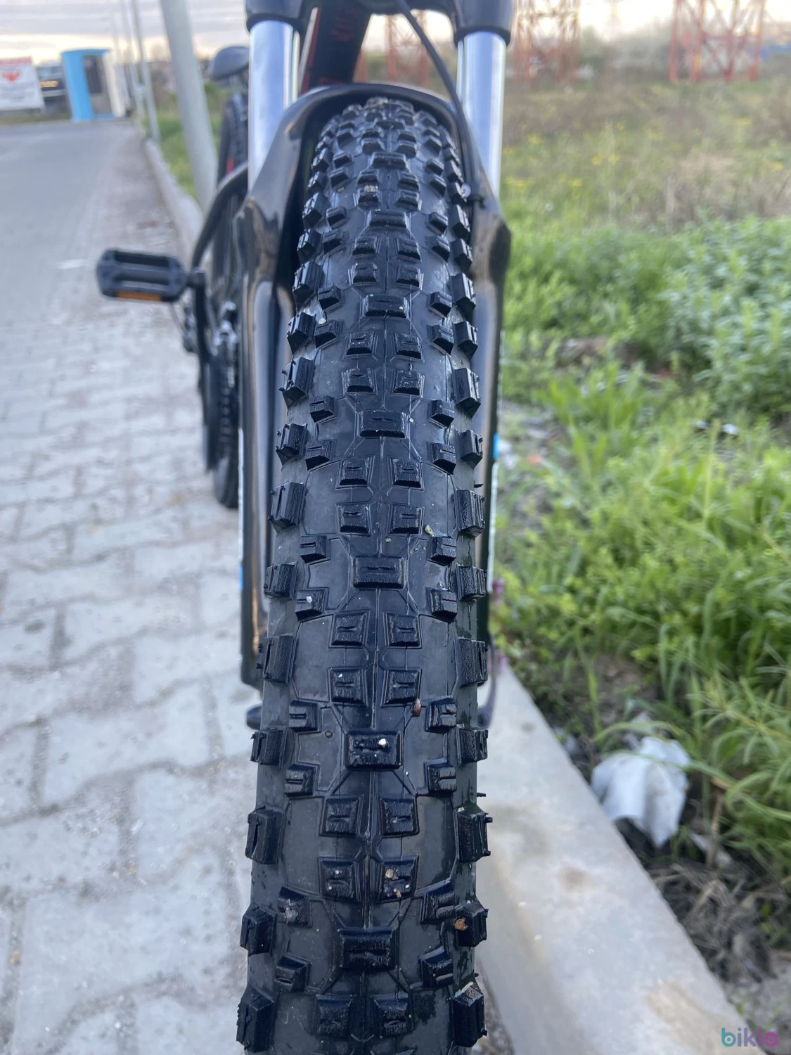 11. Vand MTB Drag Hardy 9.0 27.5" Marime S
