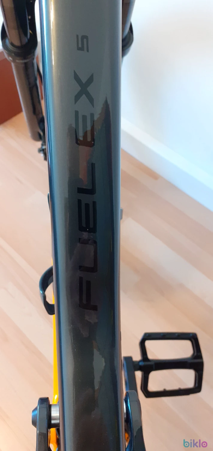 11. TREK FUEL EX 5 ,marime S,noua!