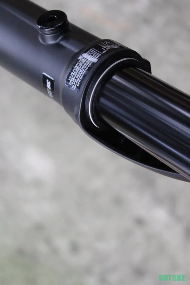 5. Fox 38 furca suspensie Rhythm E-tuned FLOAT 29inch 180mm Grip
