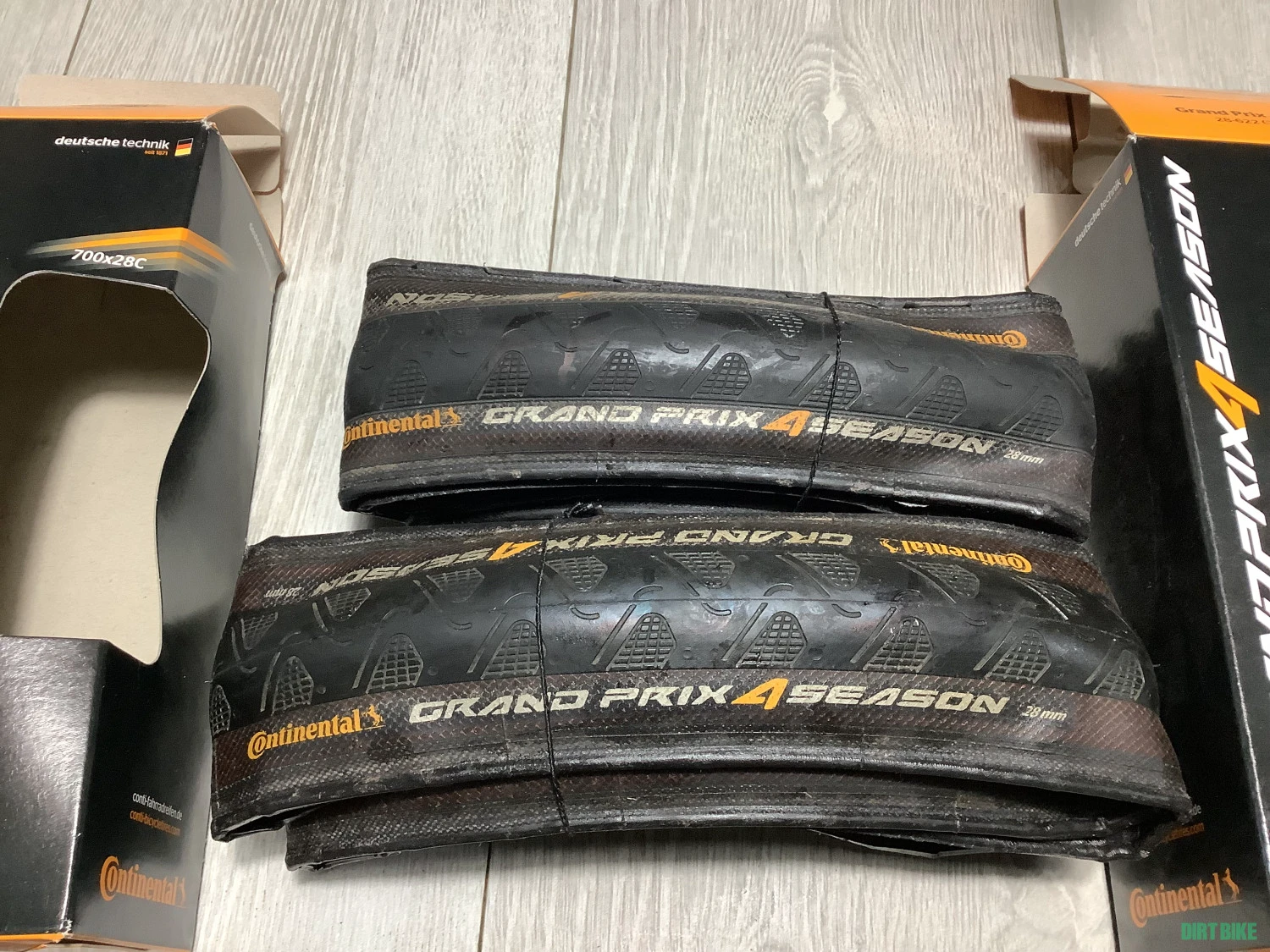 3. Anvelope Continental Grand Prix 4-Season cauciucuri tubeless gravel mtb cyclocross