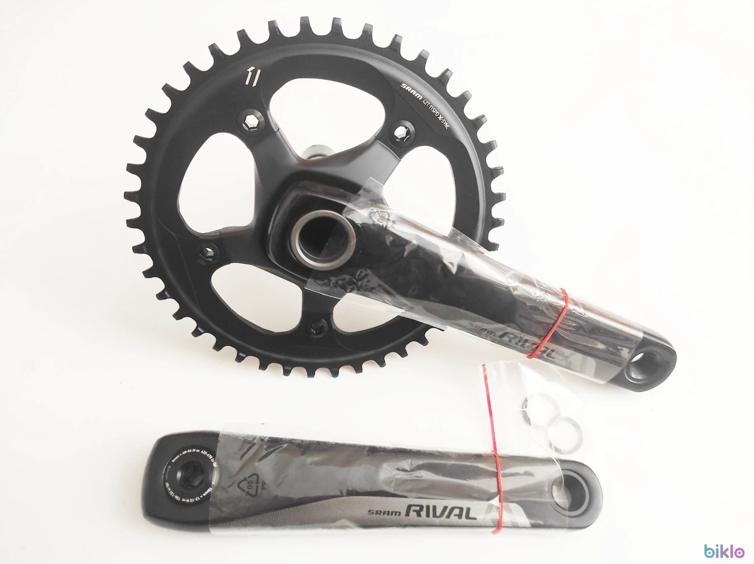 1. Angrenaj pedalier SRAM Rival 1 42T 1x11 viteze 172.5mm GXP nou