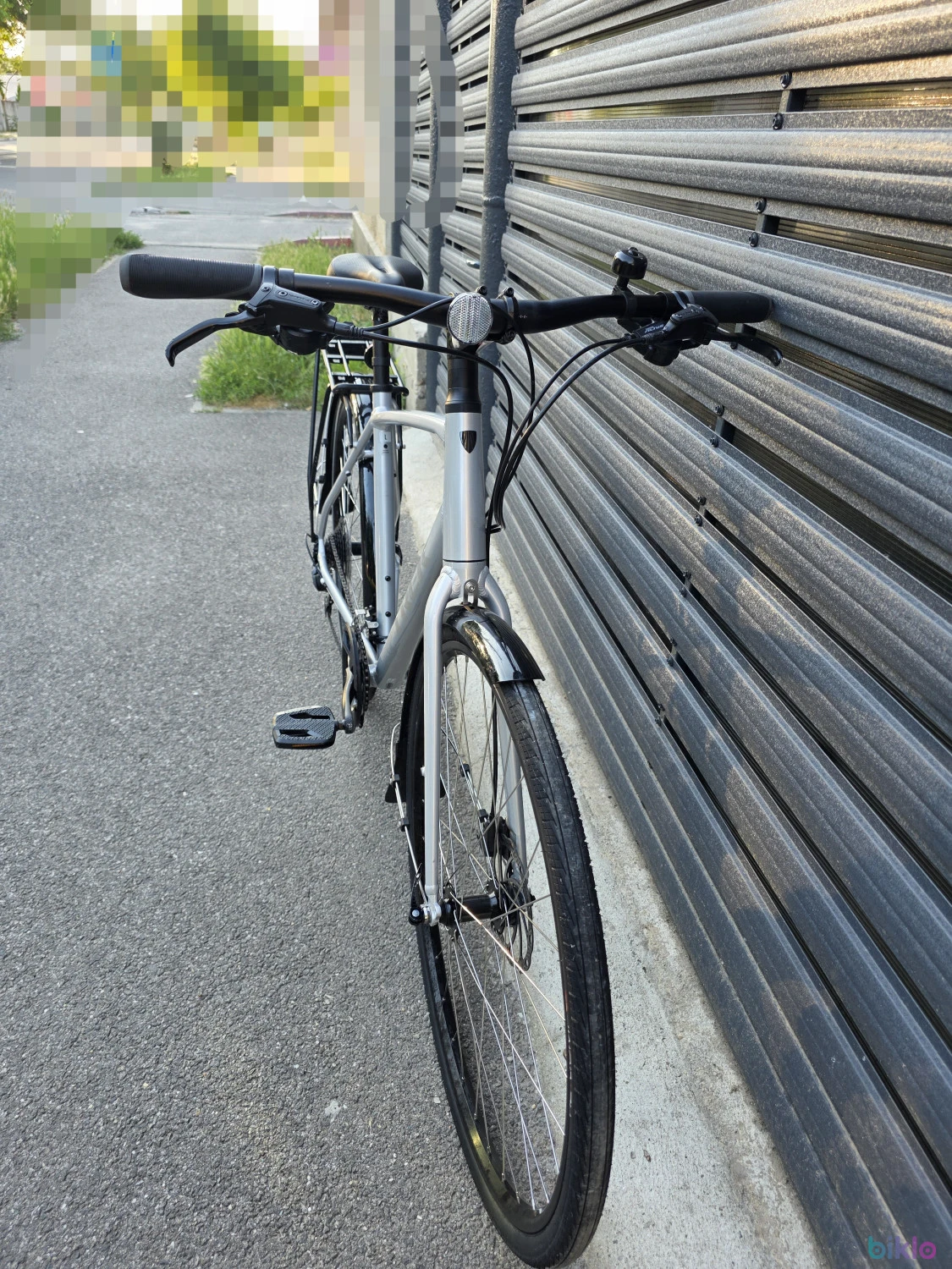 5. Trek FX2 citybike roti 28"