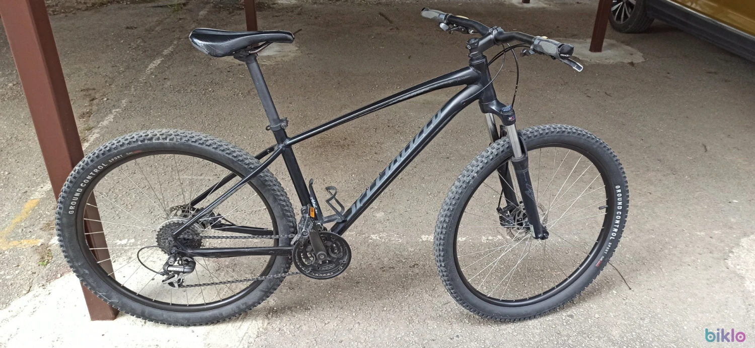 2. Specialized Pitch Sport 2018
