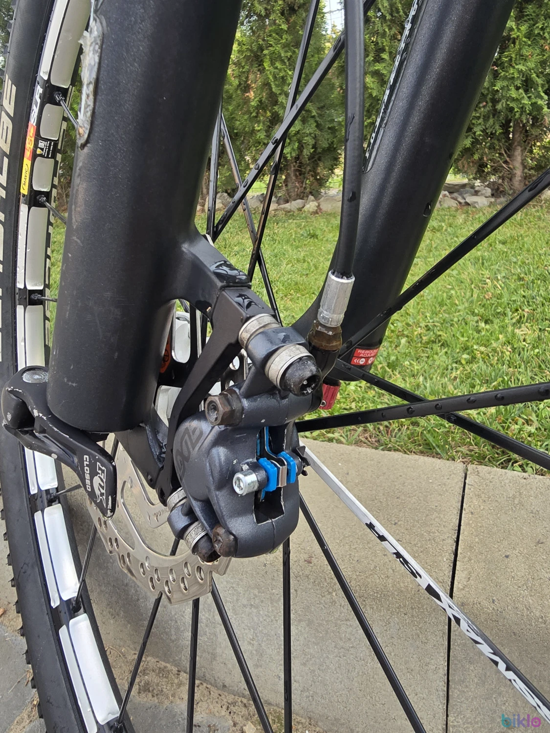 7. Bicicleta Canyon Nerve al 29, fox kashima