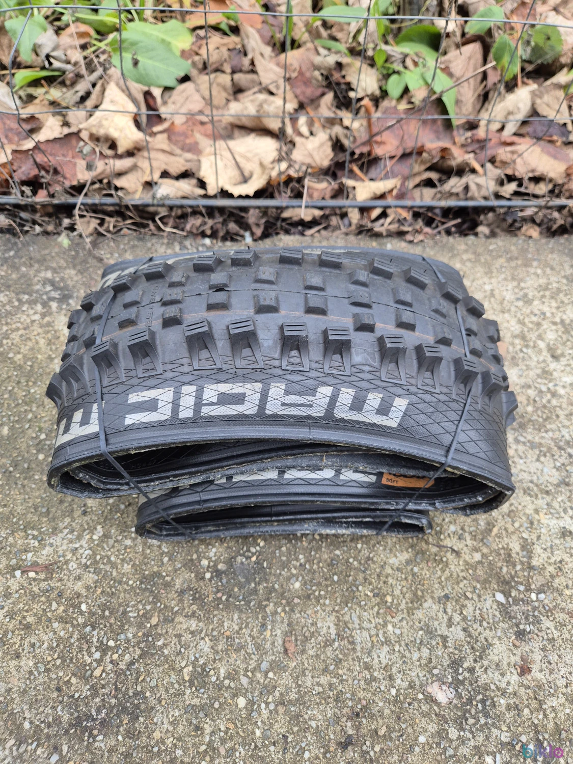 1. Schwalbe Magic Mary 29x2.40 EVO Super Trail Soft