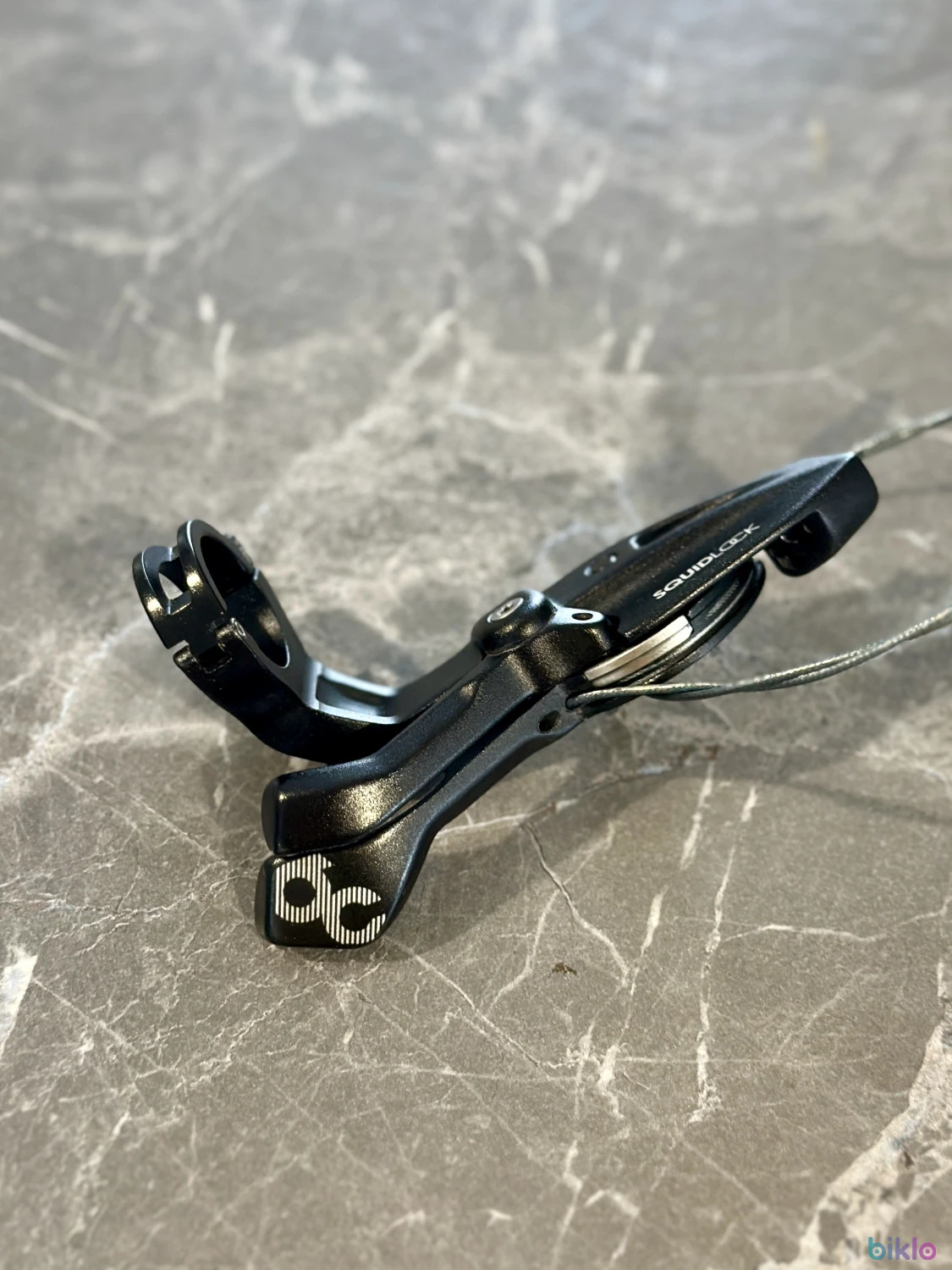 1. Maneta suspensii (furca si/sau shock) in 3 pozitii OC SquidLock MP20