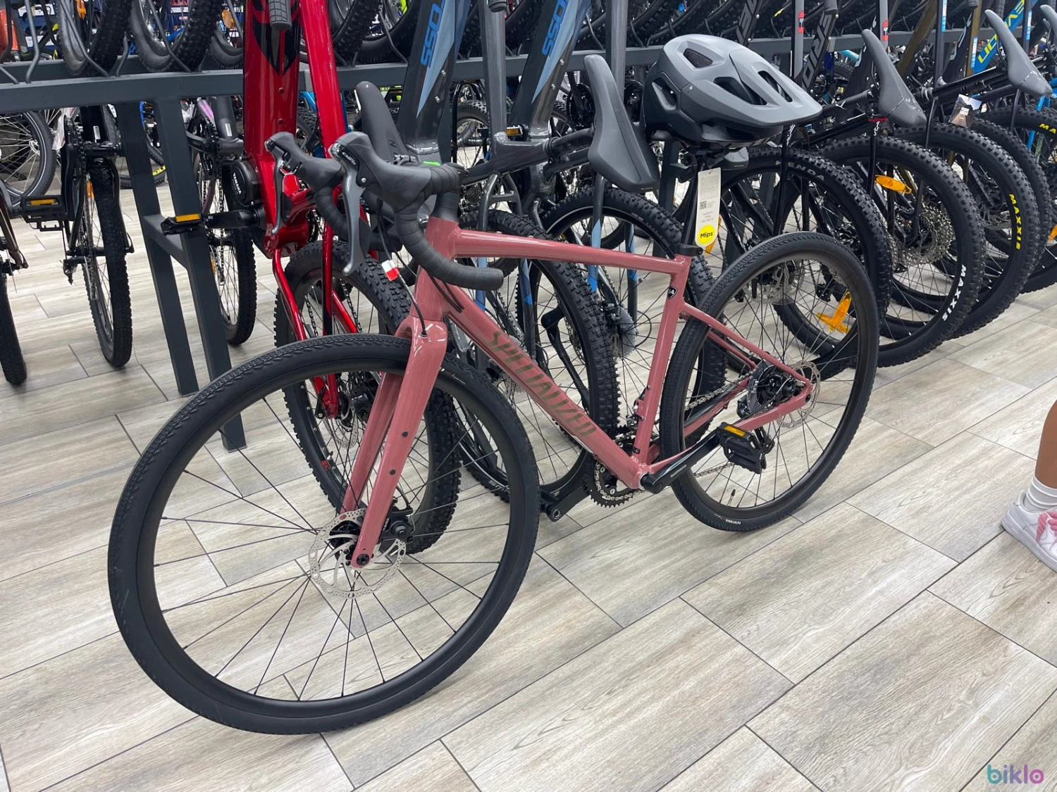 1. Bicicleta Gravel Specialized Diverge E5 2025