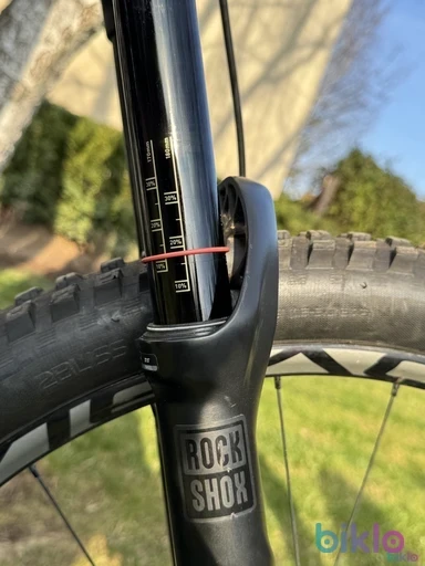 8. SPECIALIZED Enduro Elite Carbon 650b, XL