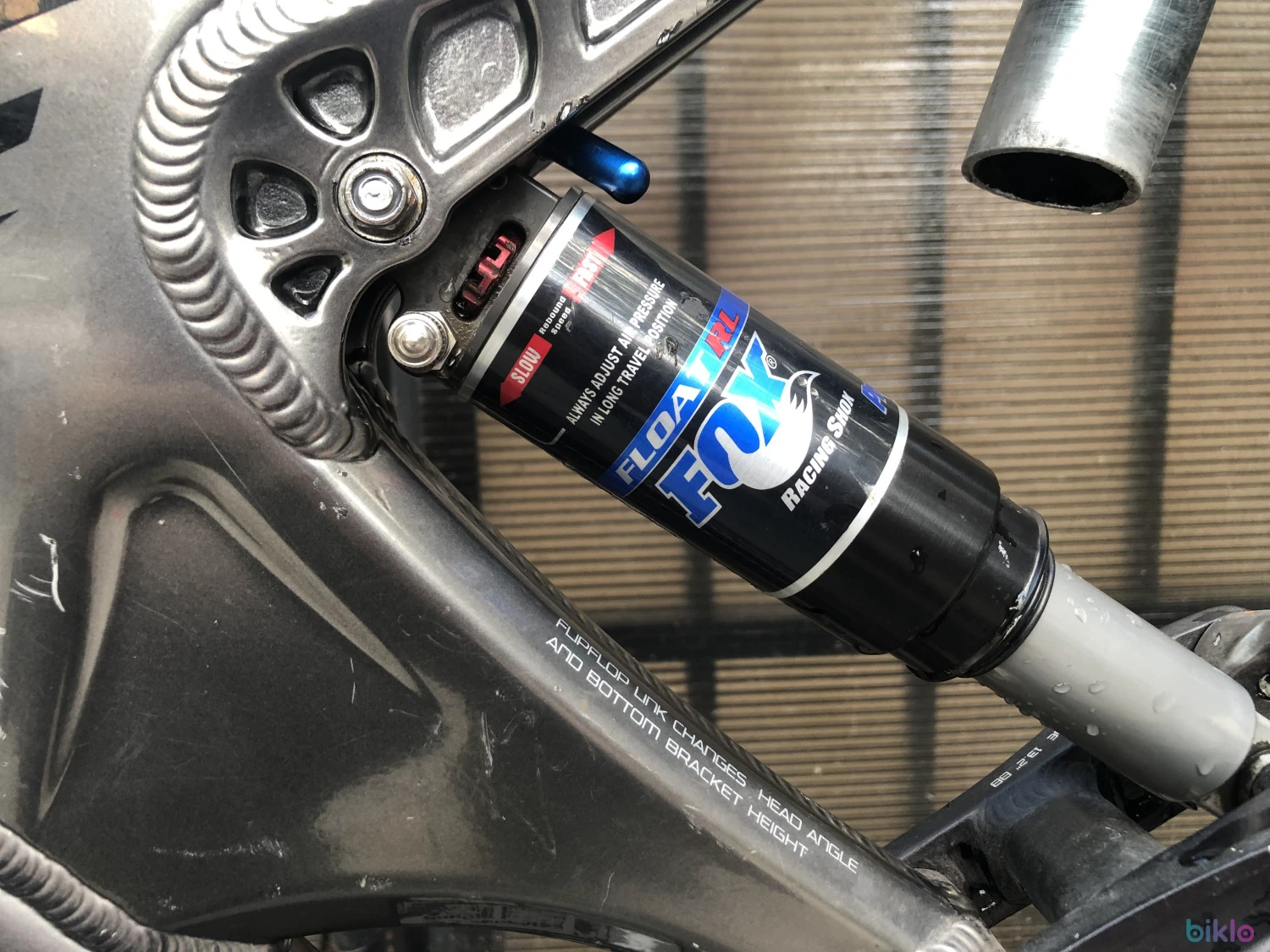9. Bicicleta enduro Specialized