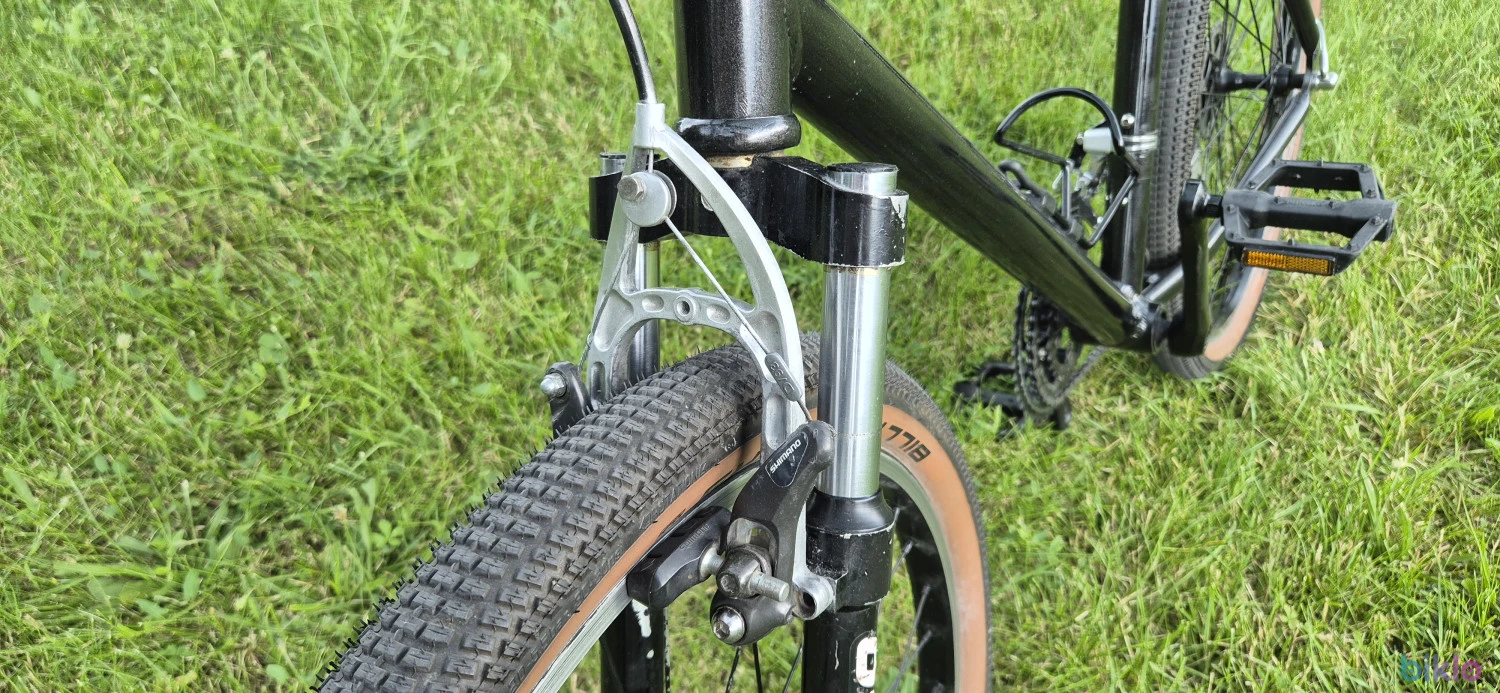 9. Vând Bicicletă Retro MTB John Luck W300