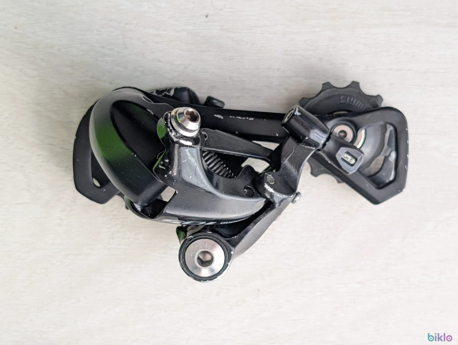 3. Schimbător Shimano 105 11s