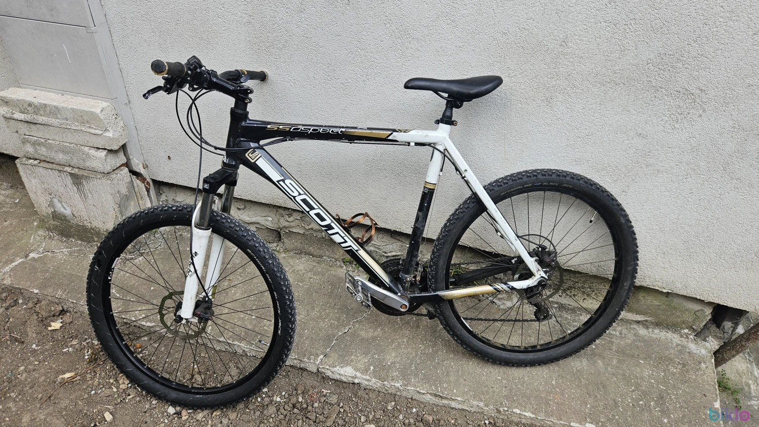 1. Bicicleta scott aspect 26 XL