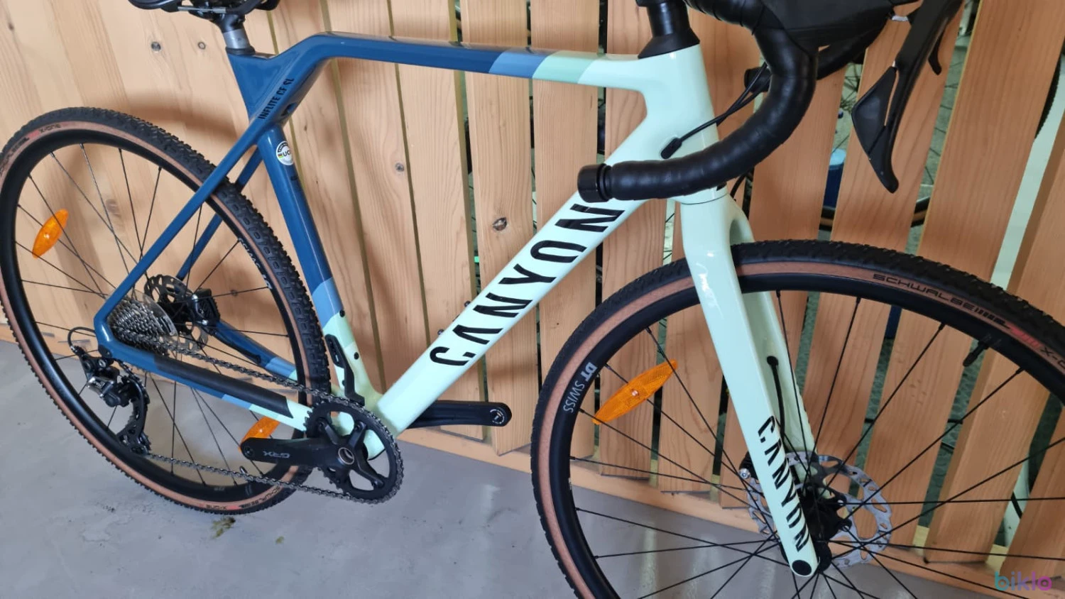 6. Canyon inflite cf sl
