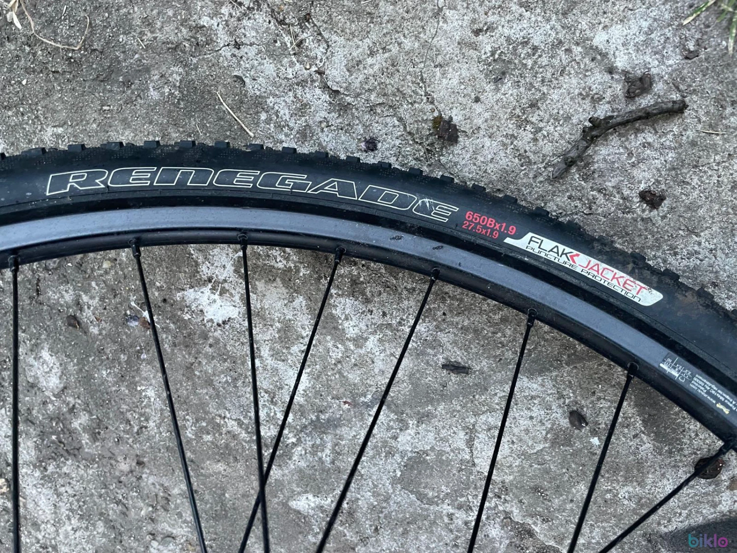 6. Set roți MTB 27.5” Mavic/Novatec 142x12/100x15 mm