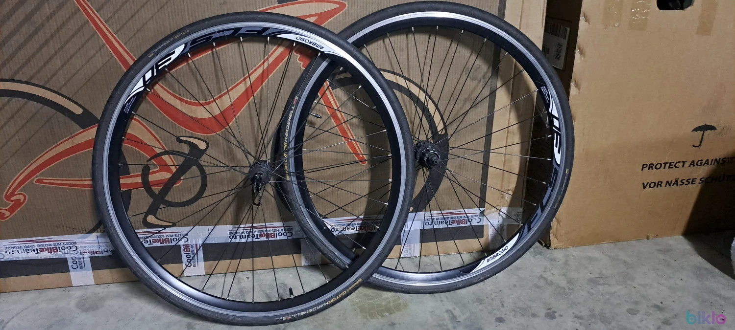 1. Set roti cursiera Ambrosio FCS 30