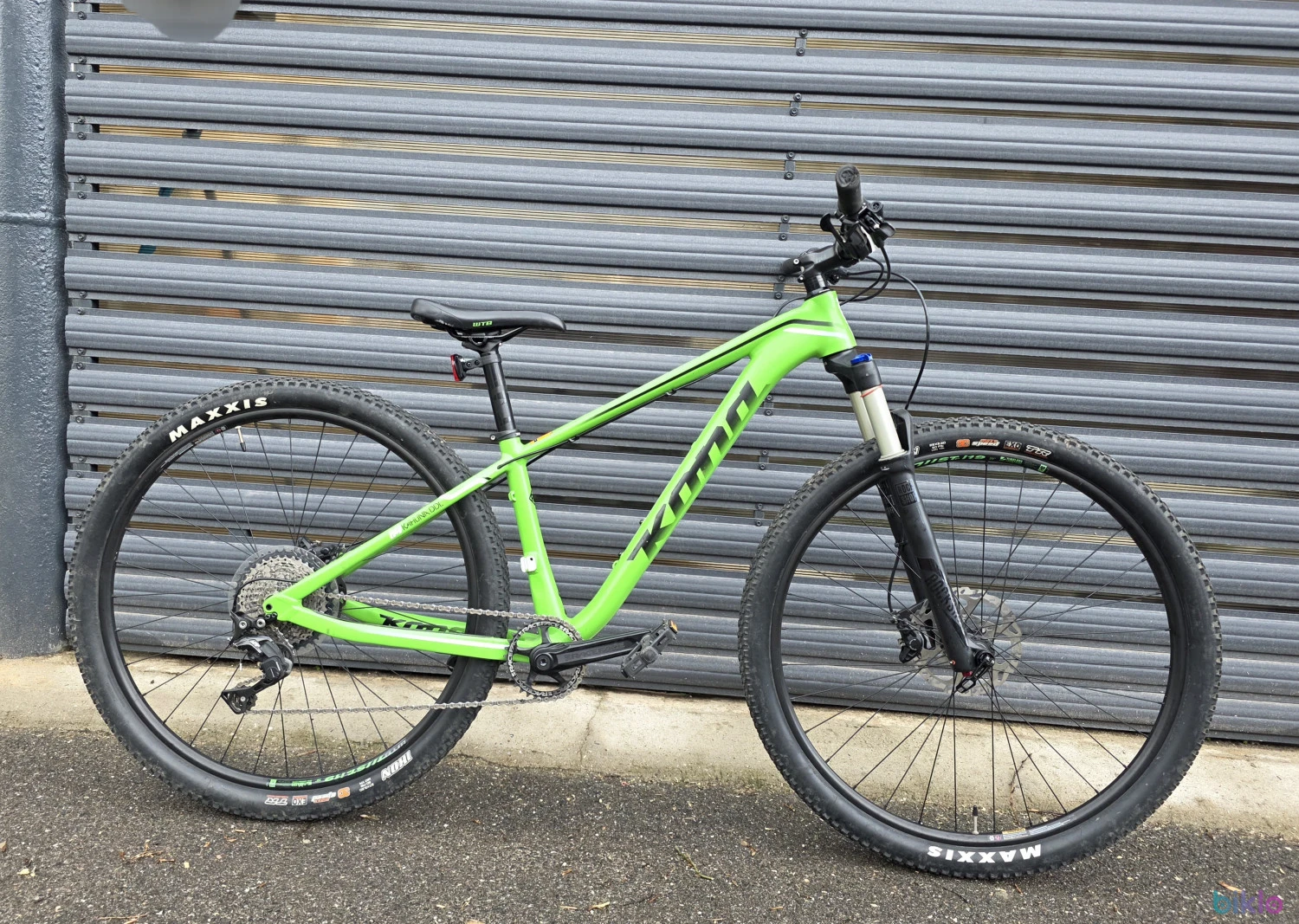 1. Kona KAHUNA roti29 deore SLX