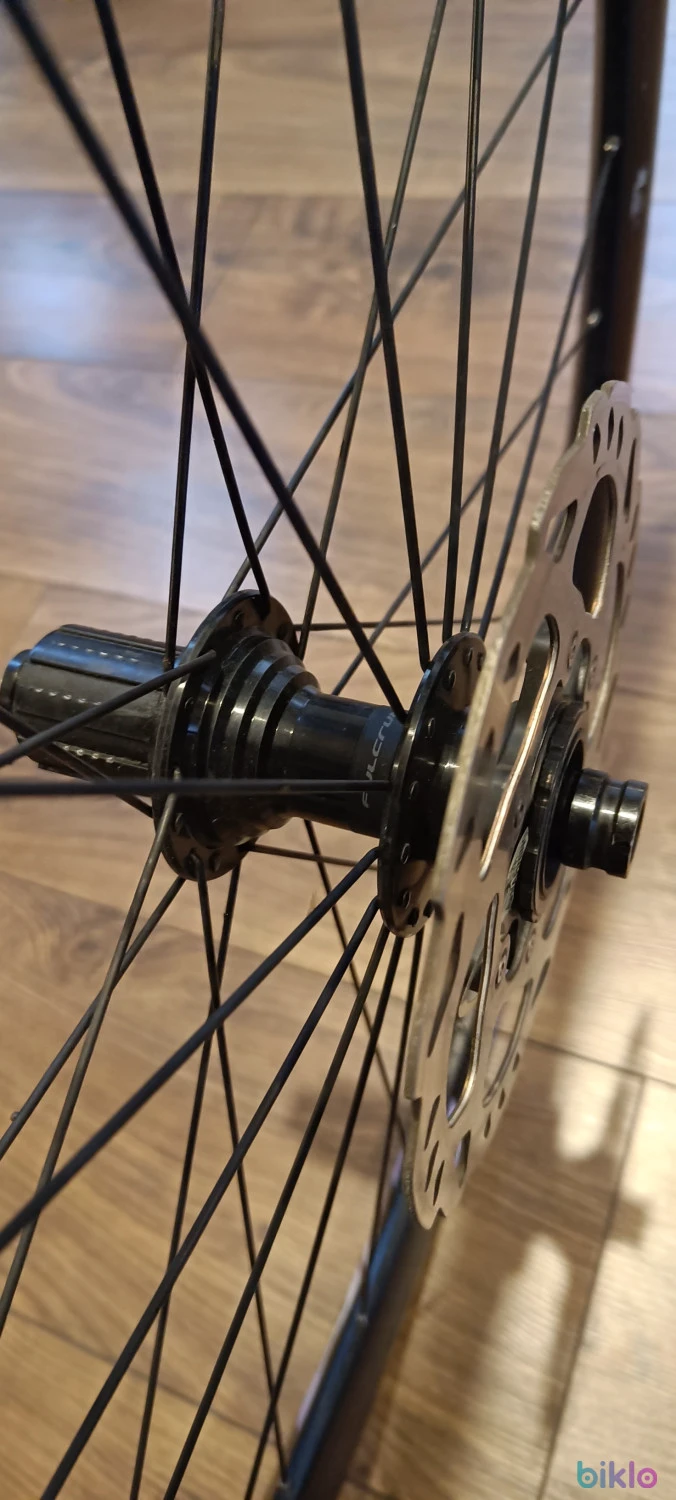 3. Set roți complete Fulcrum Racing 818 Disc