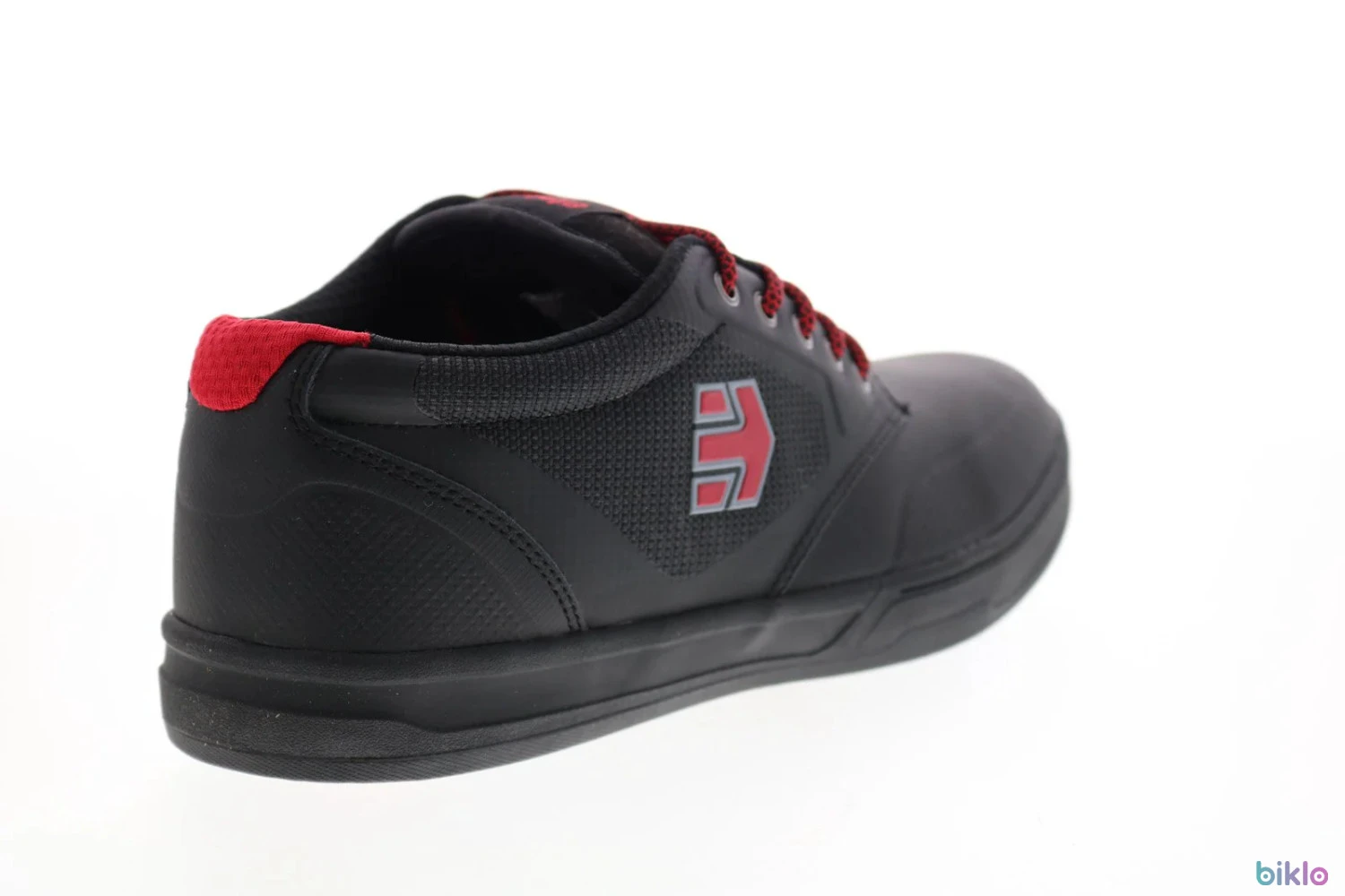 3. NOU! Pantofi Etnies Brandon Semenuk Pro