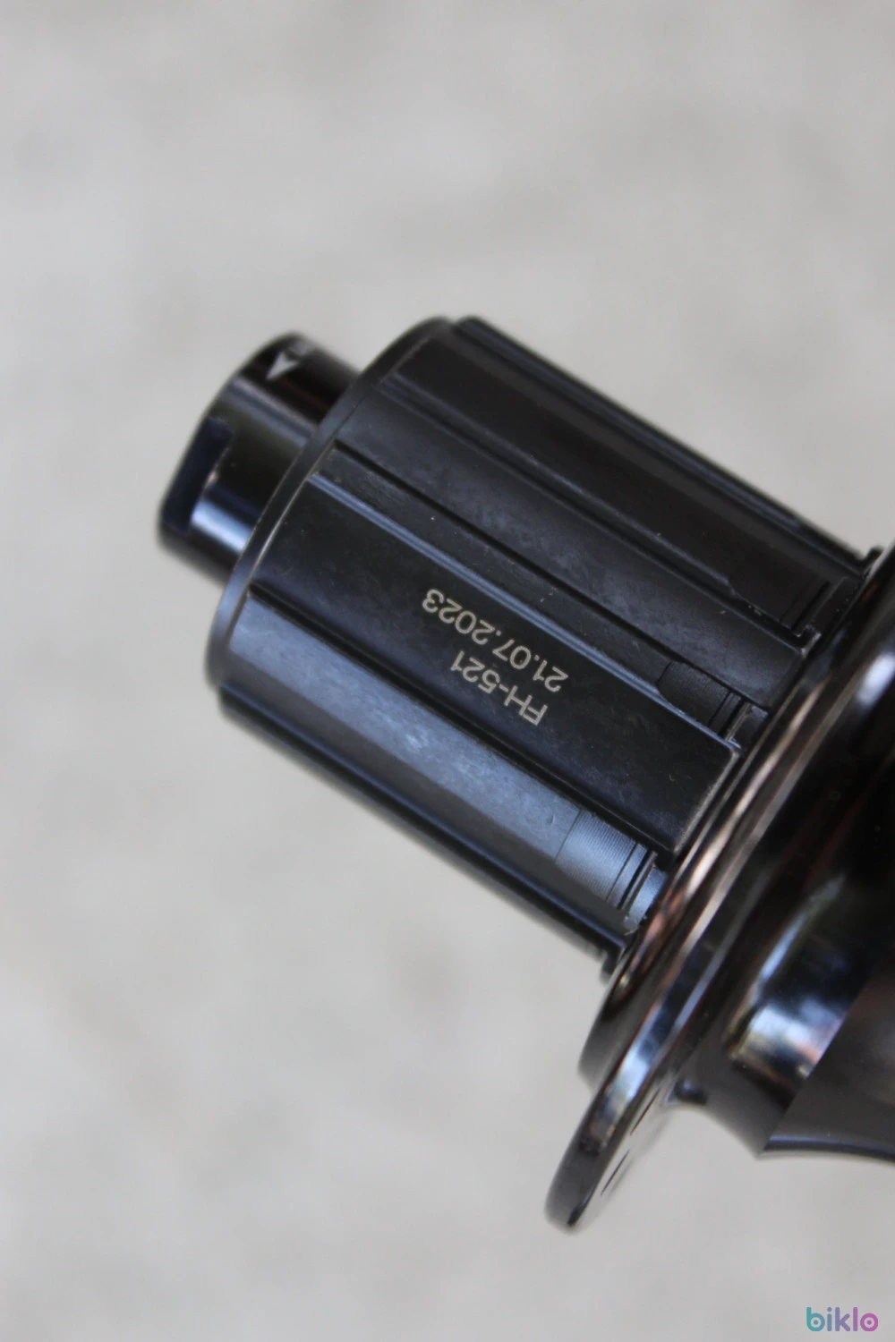 2. Formula ECT-148S CL Shimano HG Boost butuc spate 32 gauri