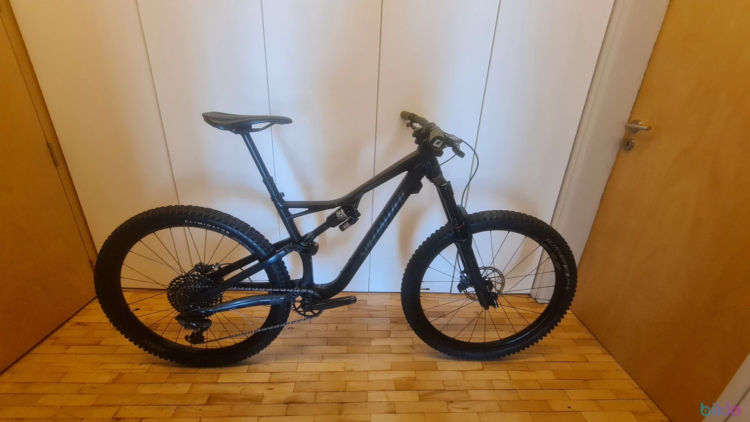 2. Specialized stumpjumper cu upgrade
