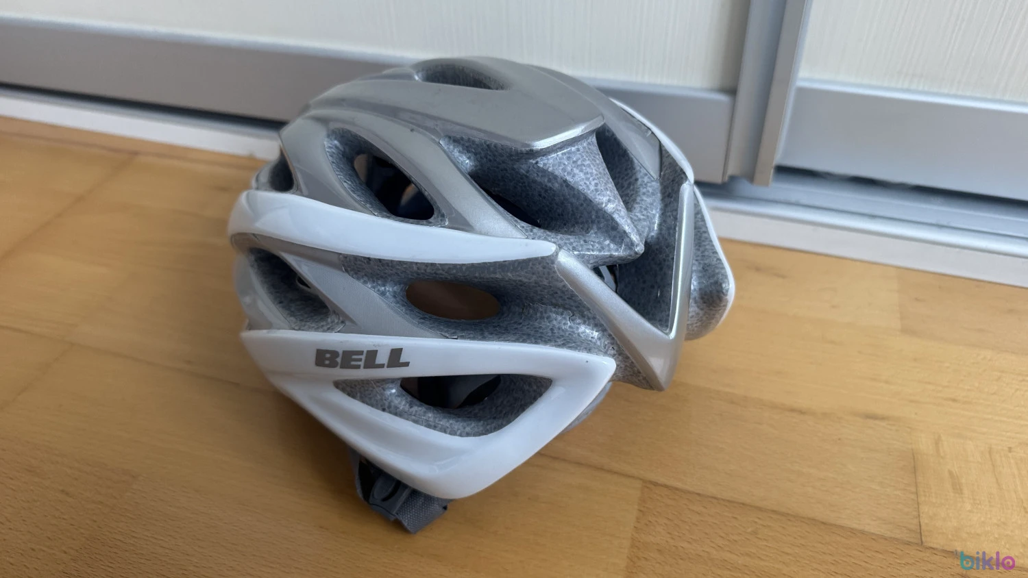 4. Casca ciclism Bell volt L 57-62 cm slim cursiera bicicleta mtb gravel