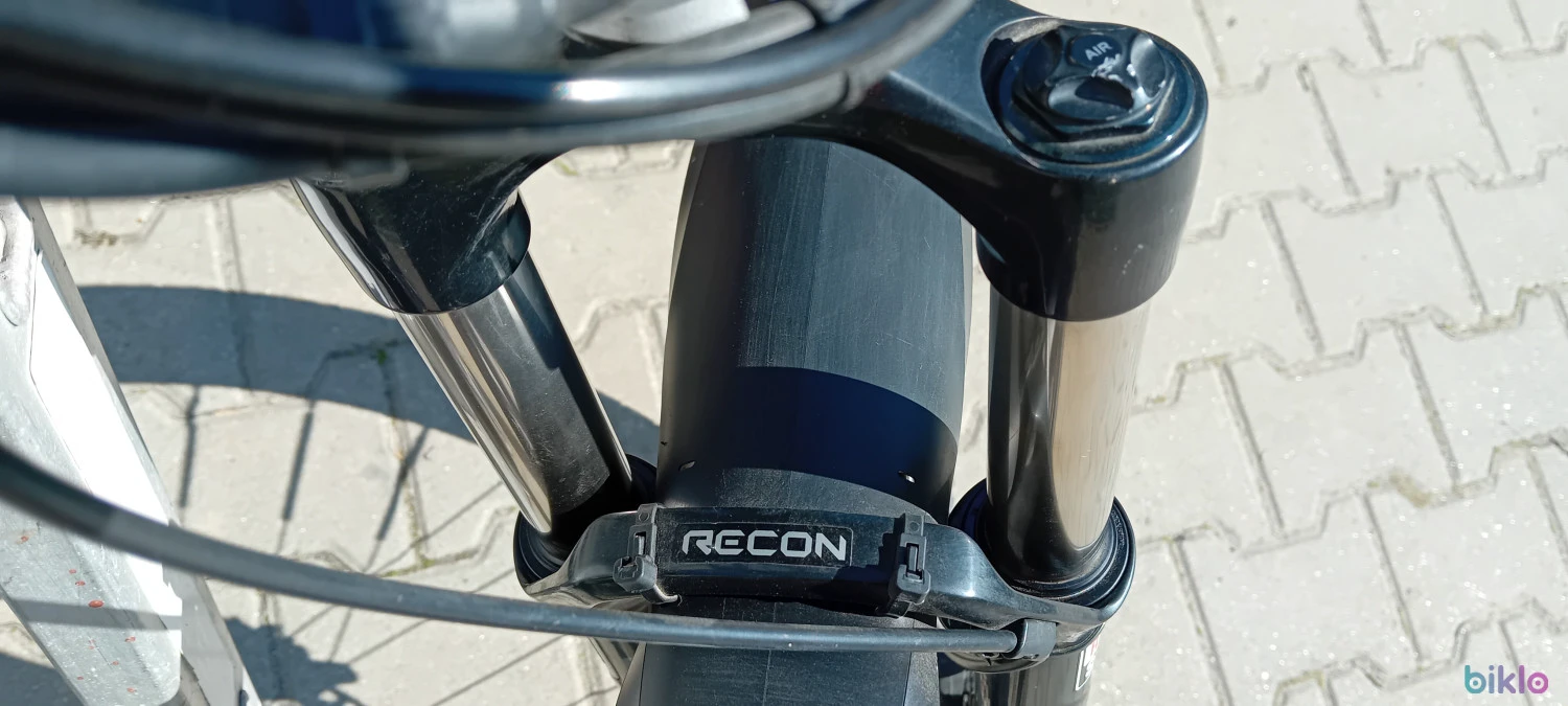 4. Devron Zerga 4.7 27.5 motor central Bafang 750/1000W