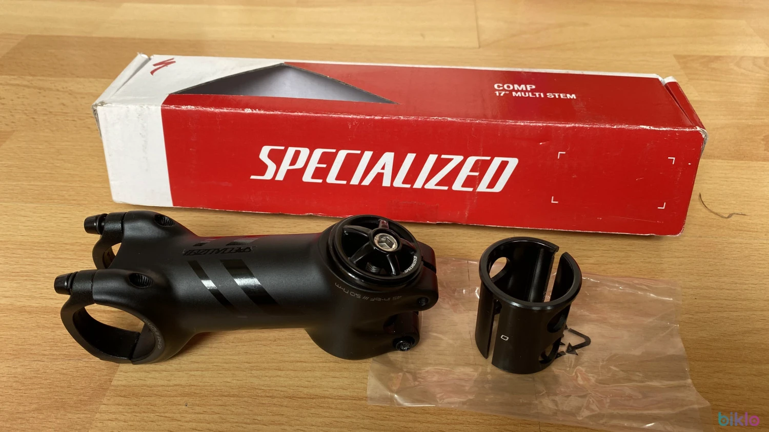 1. Specialized Comp Multi Stem 90 mm 17 grade ajustabil