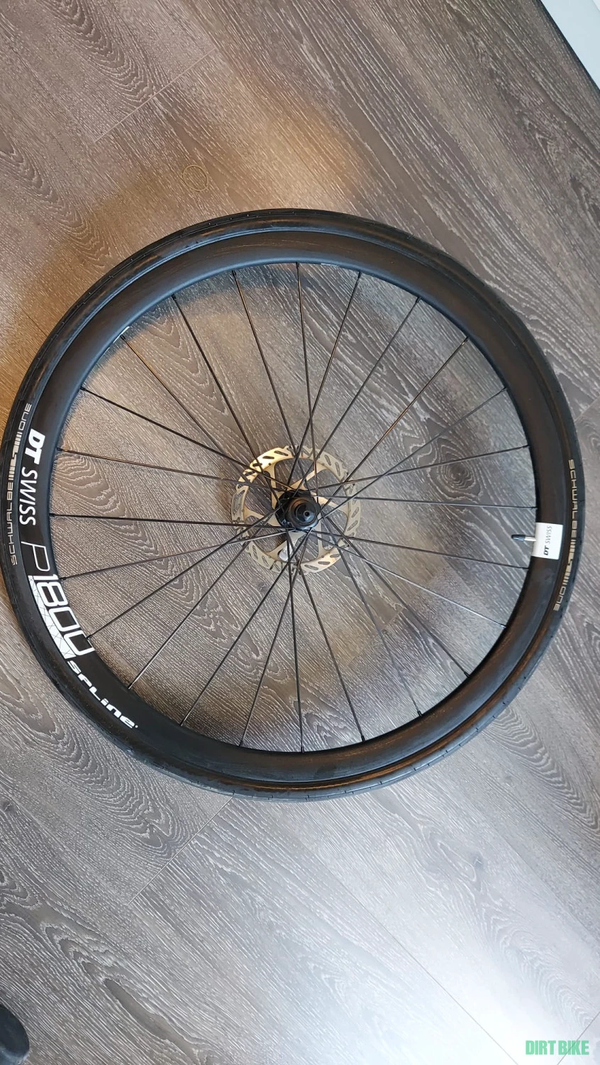 5. Vand roti DT Swiss P1800 SPLINE db32