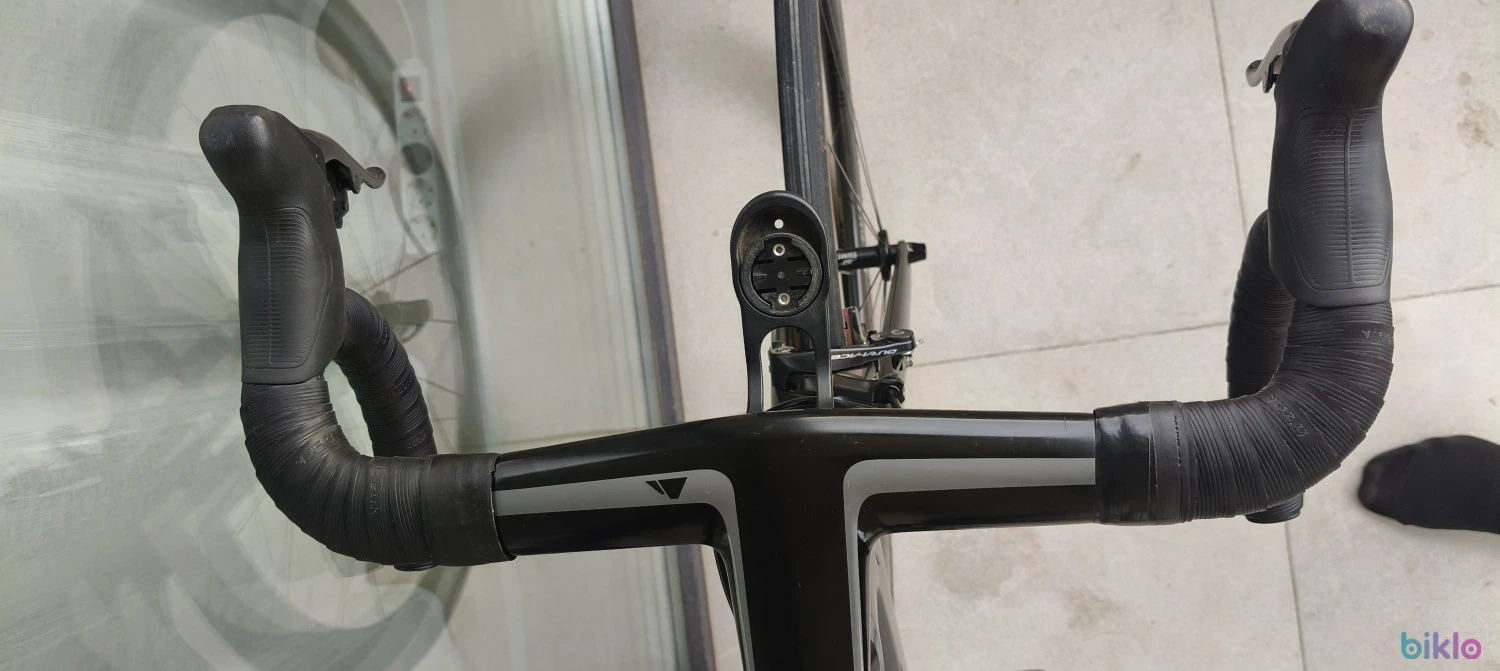 4. Canyon Ultimate CF SLX (2 seturi roți)