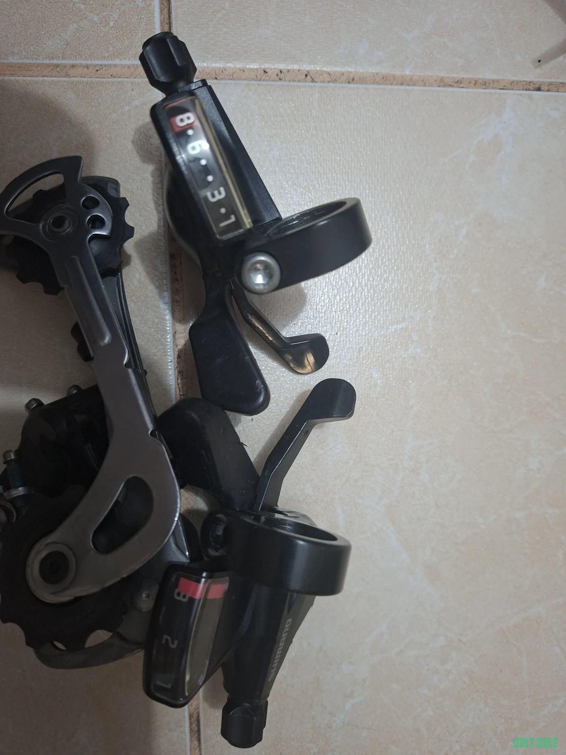 2. Schimbătoare Shimano 8x3