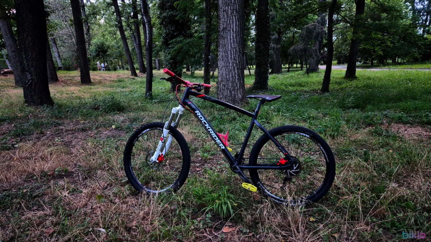 1. Rockrider ST540+Set roti Tubeless Maxxis 27.5"