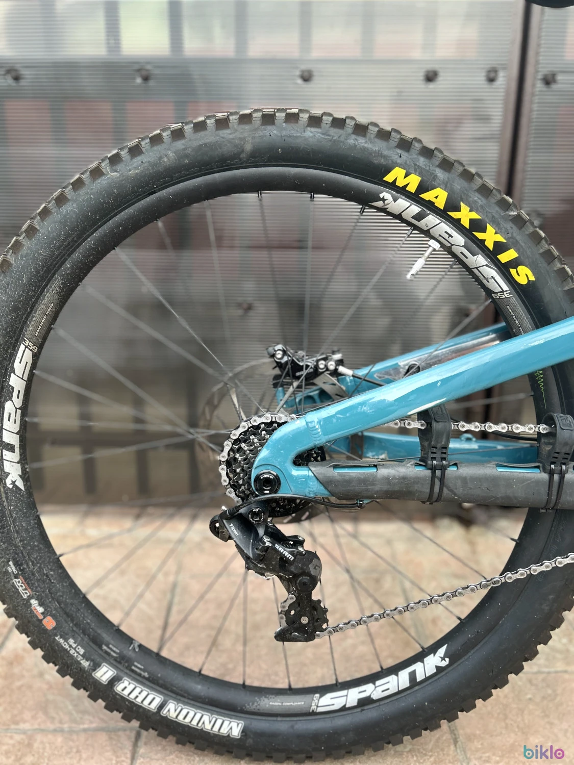 9. Vand Propain Spindrift AL Park 2024 mullet custom build aproape nou (20 ore de utilizare)