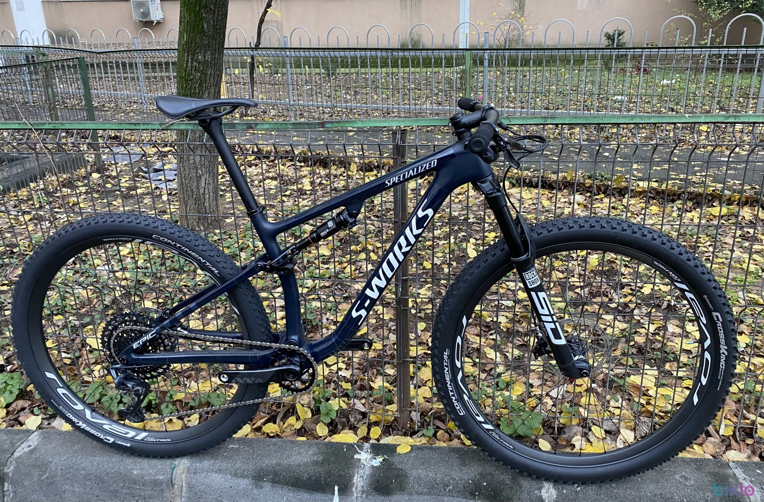 1. Specialized Epic Evo 2023