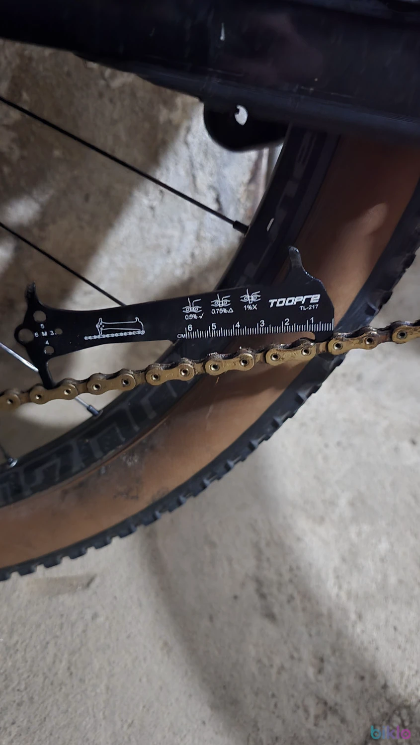 4. Vand pinioane Sram XX1 XG1299 Gold + Lant XX1 Eagle 12 speed Gold