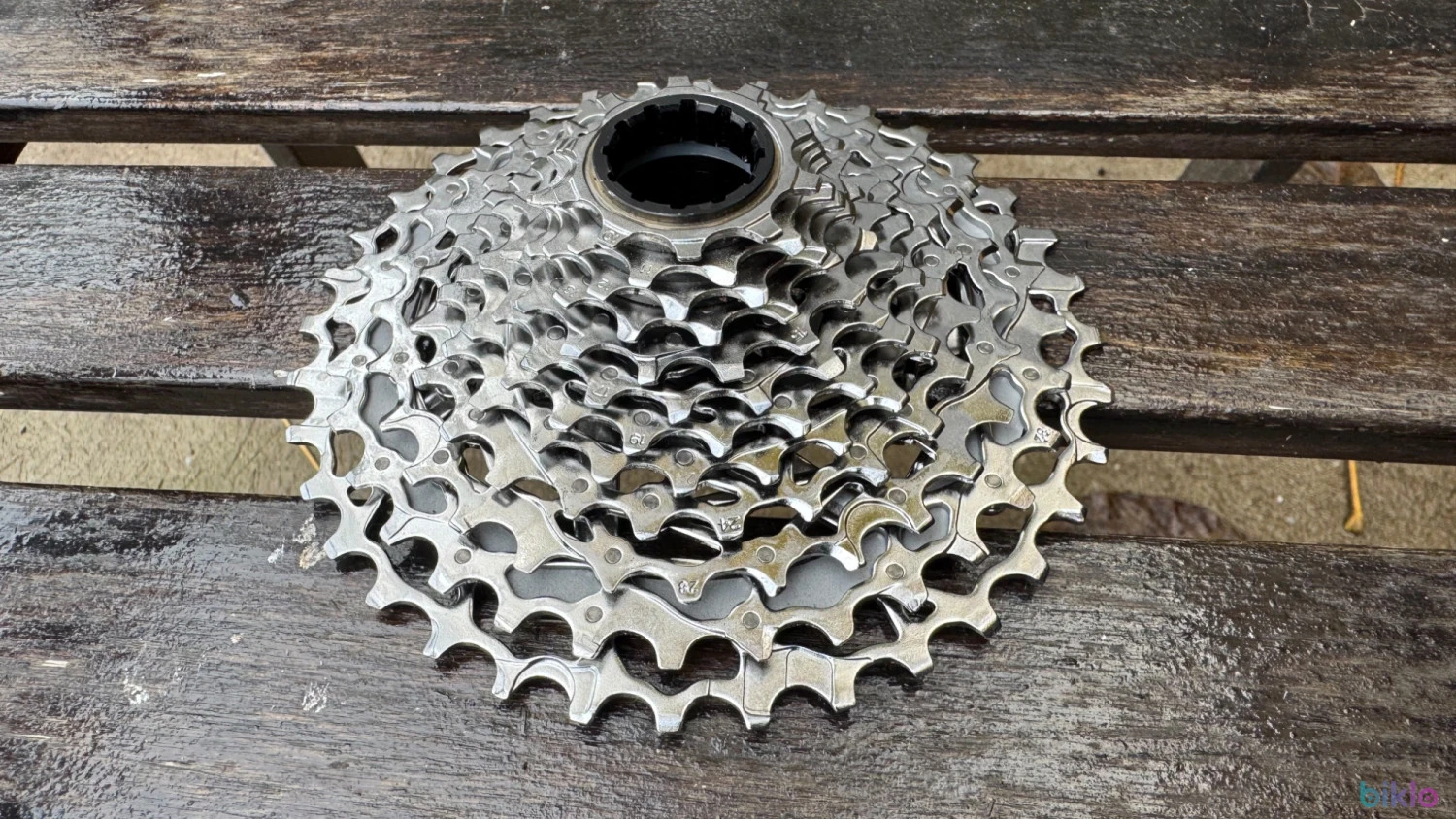 1. Caseta Noua SRAM Rival 12 viteze 10-36