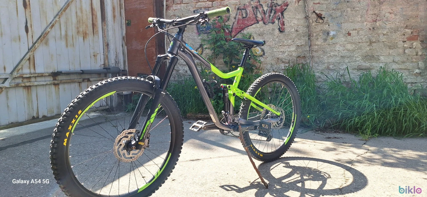 2. Bicicletă enduro Merida one -forty 400