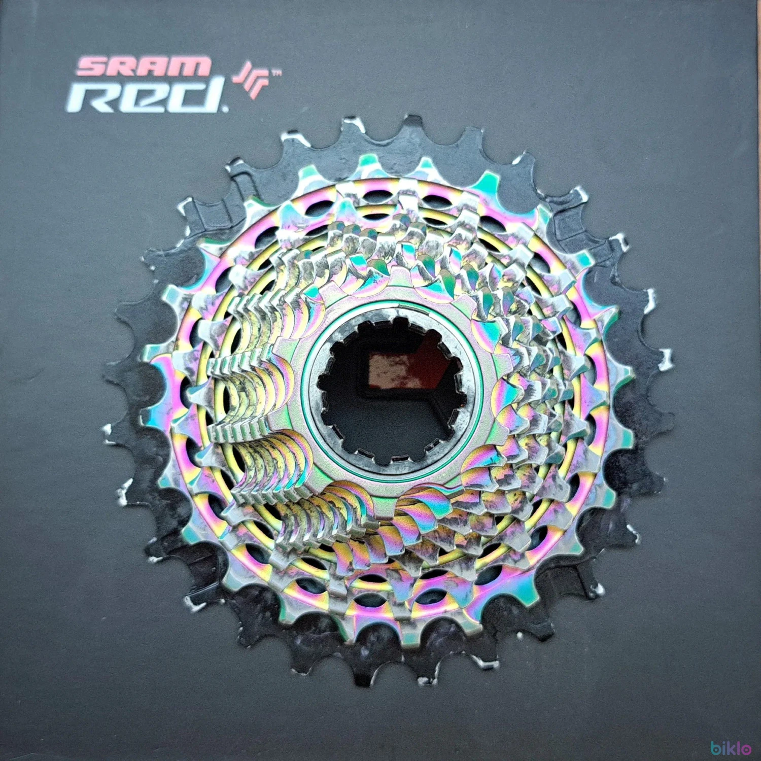 1. Caseta pinioane SRAM Red rainbow