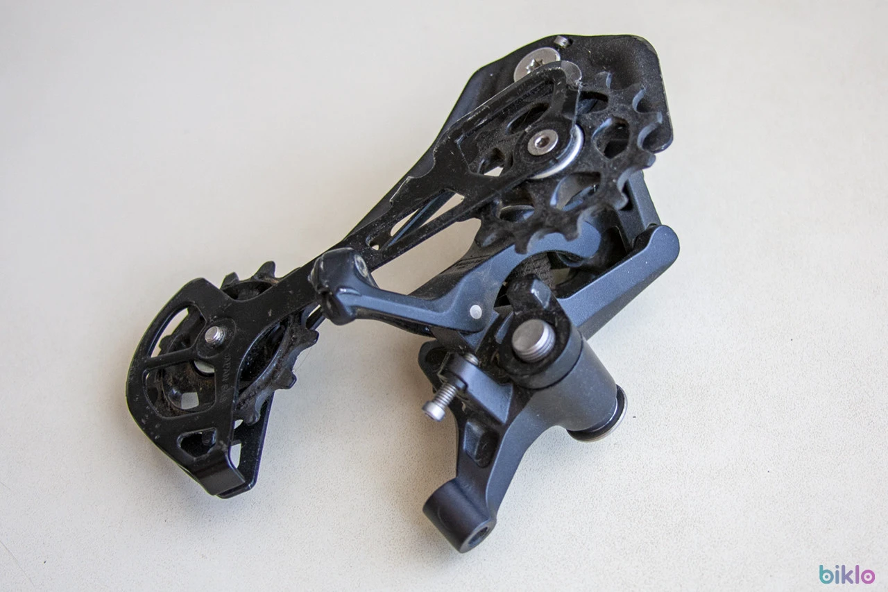 4. Schimbator spate, Shimano Deore RD-M5100, 11 viteze