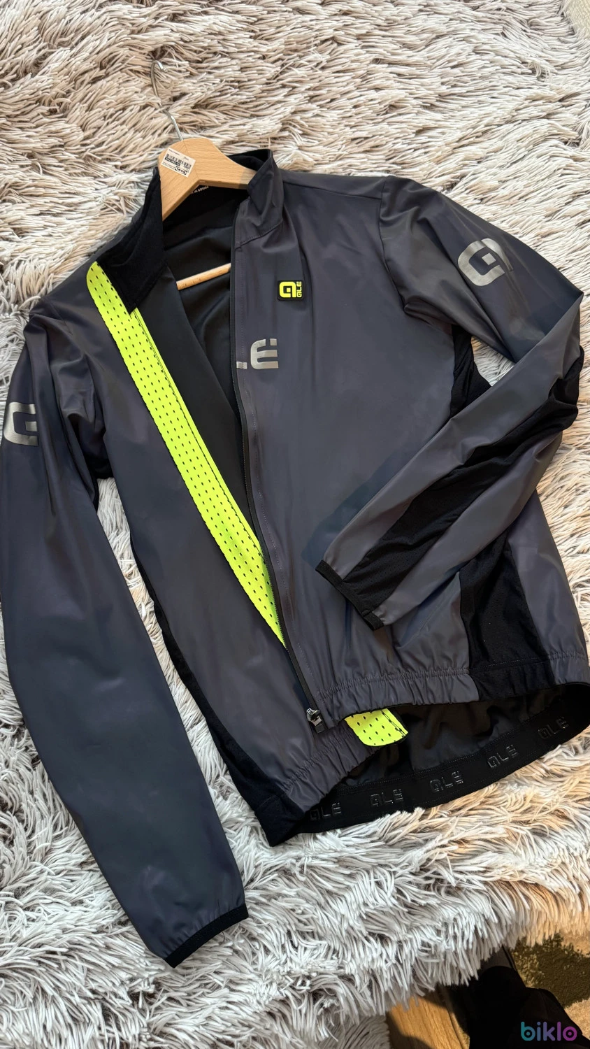 1. Geaca Ploaie si Vant Alergare ciclism Alé Guscio Long Sleeve Jacket Black Reflective