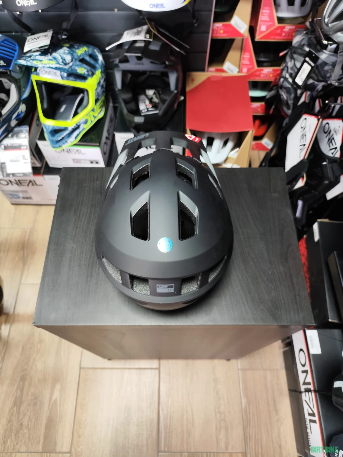 6. Casca Leatt 1.0MTN L 59-63 CM