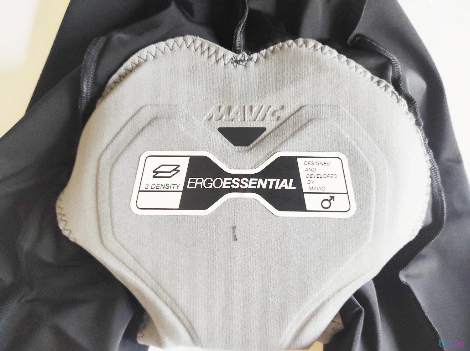 8. Pantaloni scurti Bib Mavic Essential II marimea S, noi