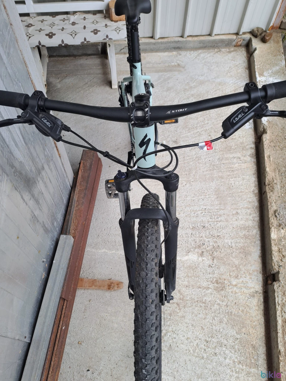 2. Specialized Rockhopper comp 2022