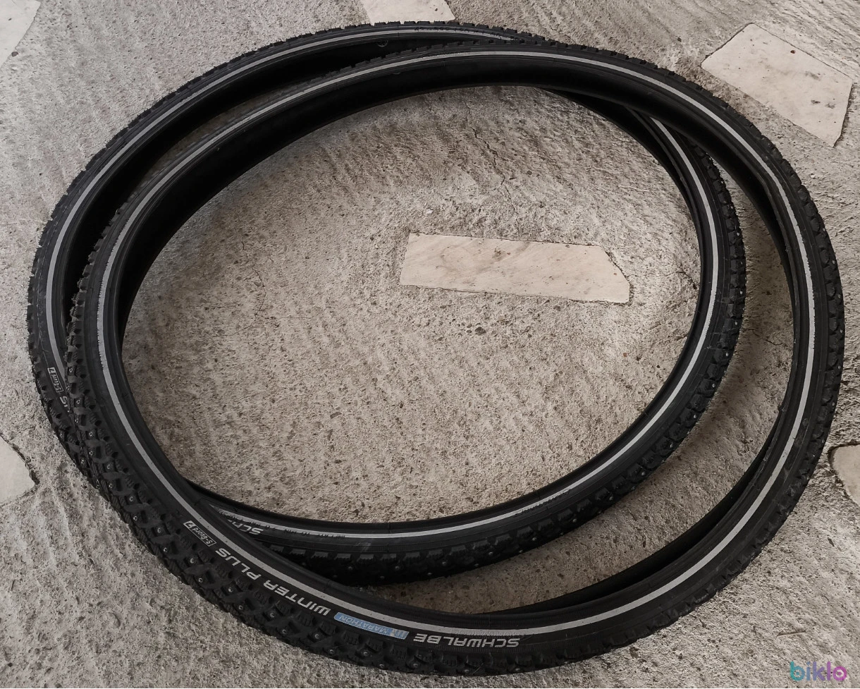 2. Set , Anvelope de Iarna , cu pini de metal , pentru Bicicleta. Schwalble Winter Plus S─Guard 7