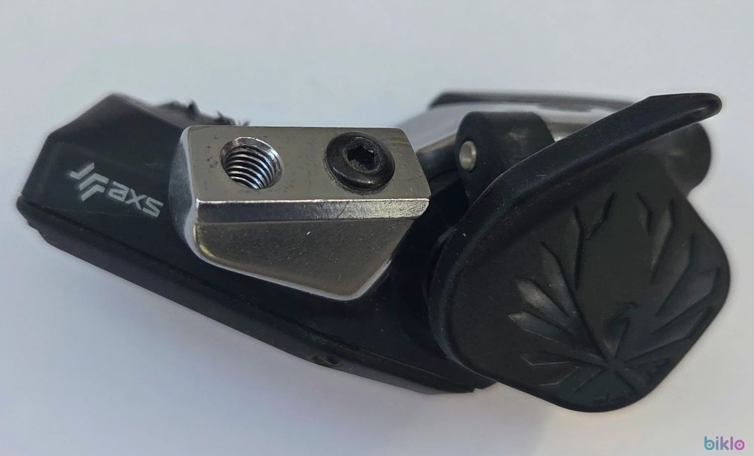 1. Schimbator Sram Eagle Axs